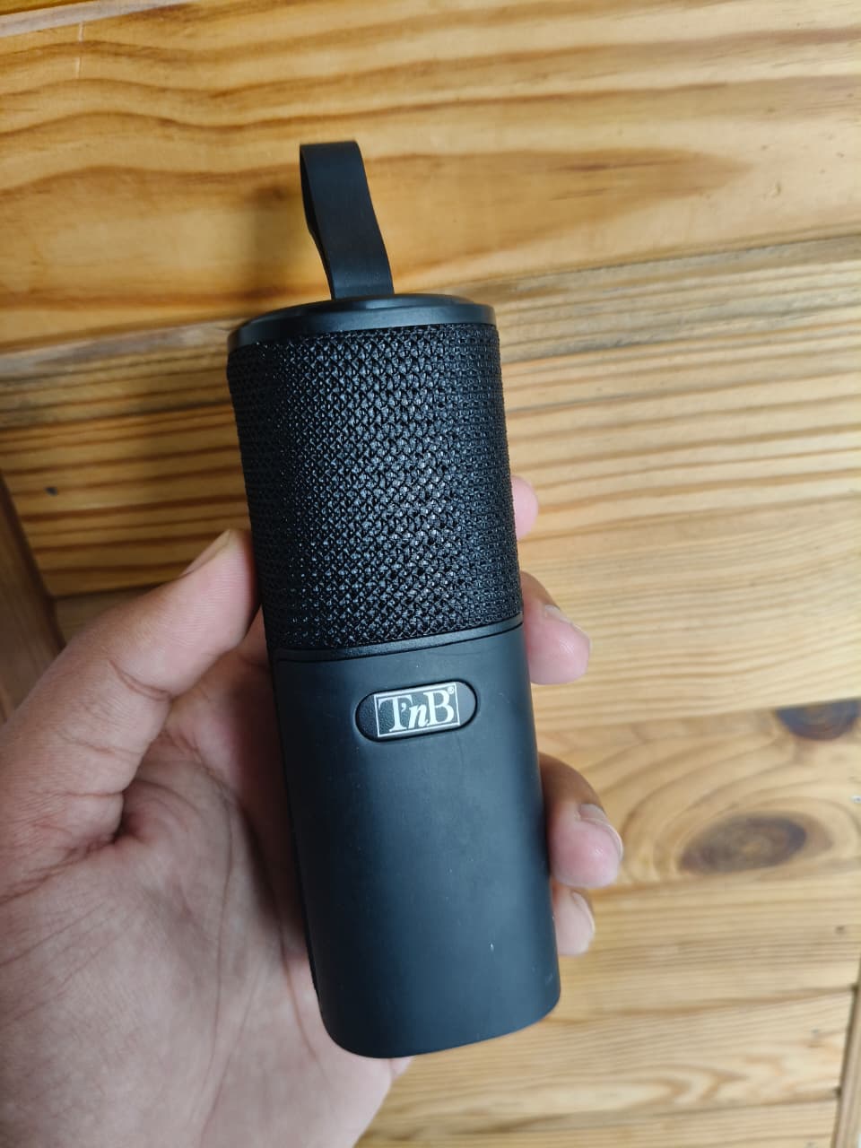 3-IN-1  Earbuds+Speakers+Power Bank